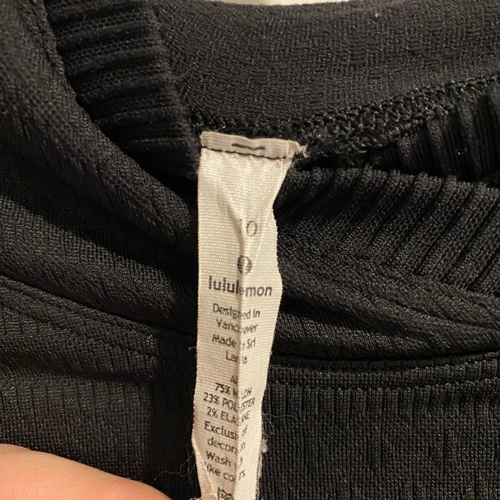 Lululemon Run Long Sleeve Hoodie. - Picture 3 of 4